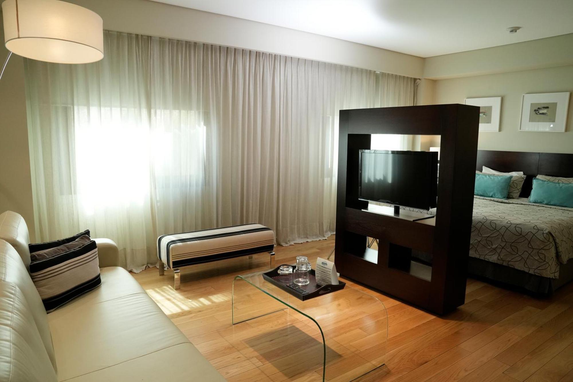 Hotel Metropolitano Supara Buenos Aires Buitenkant foto