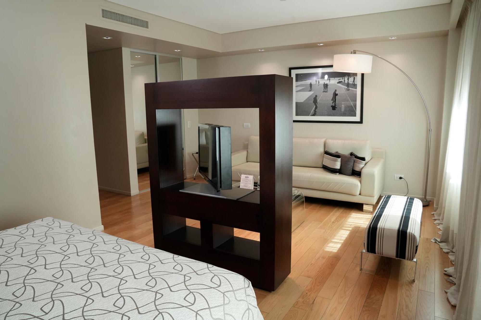 Hotel Metropolitano Supara Buenos Aires Buitenkant foto
