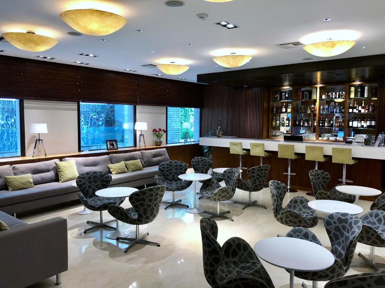 Hotel Metropolitano Supara Buenos Aires Buitenkant foto